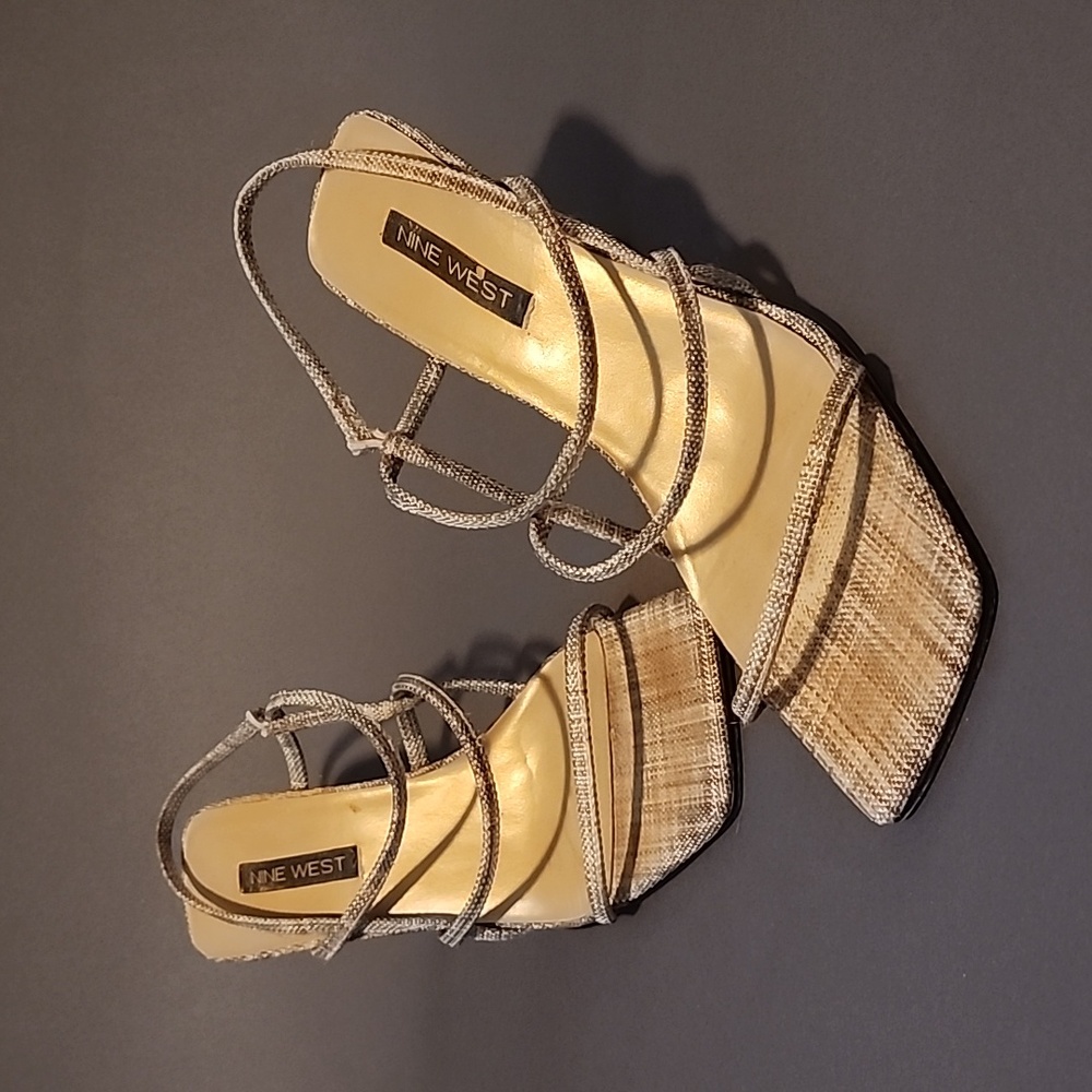 Cross Over Heeled Sandal